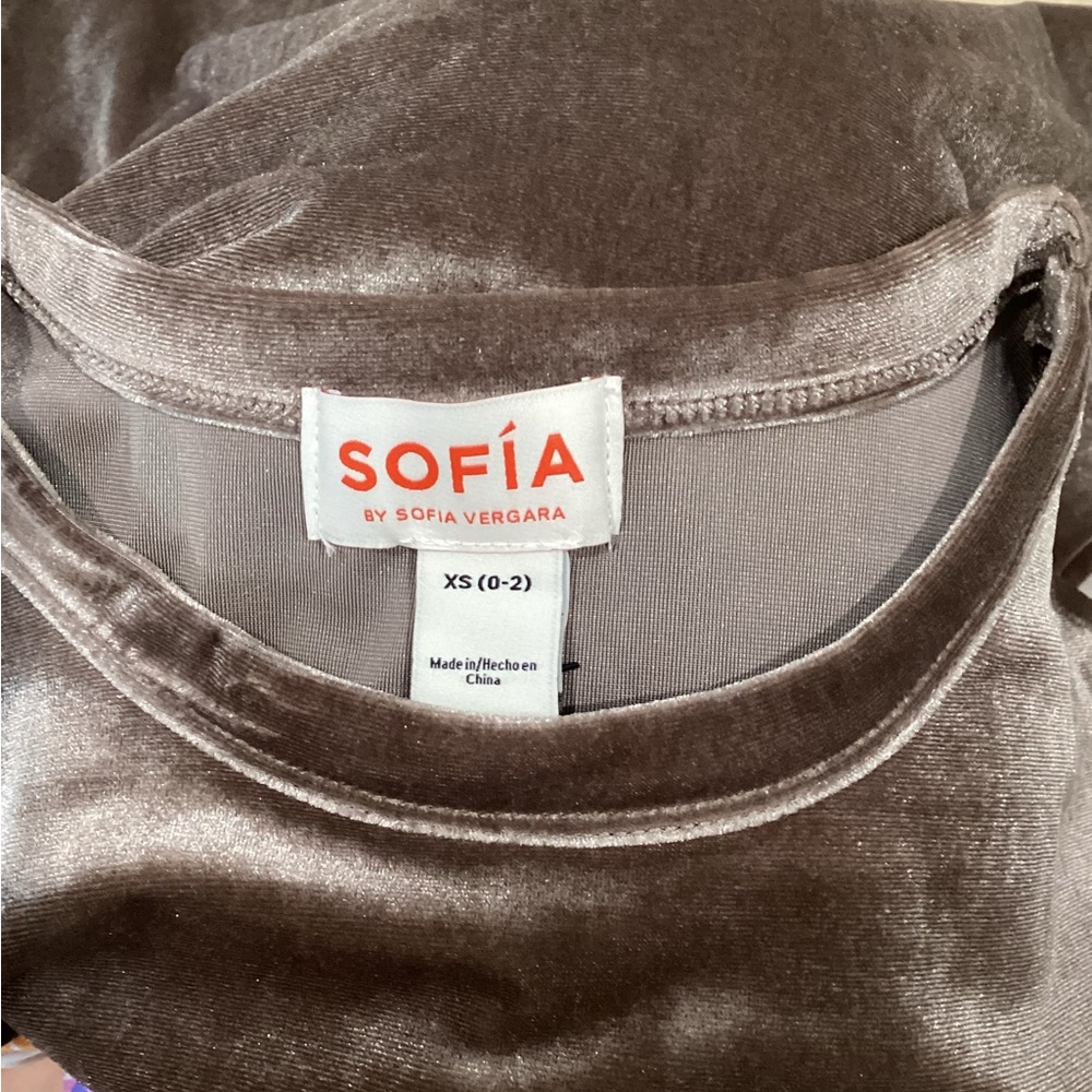 Velvet Shirt - Picture 2 of 2